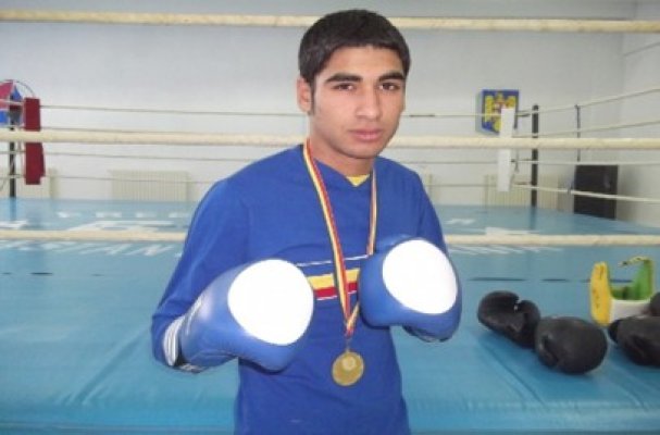 Constănţeanul Mustafa Arsen a cucerit argintul la Mondialele de tineret de la Sofia